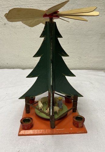 Pyramide mit seiffener - mit,