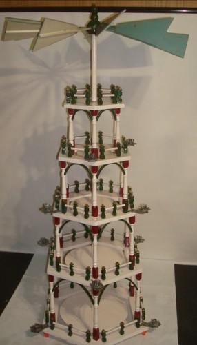 Alte große flemming pyramide - große,
